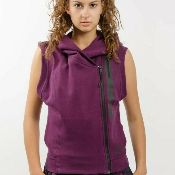 Nike Jackets & Blazers - Nike Tech Fleece Sleeveless Hooded Vest Small